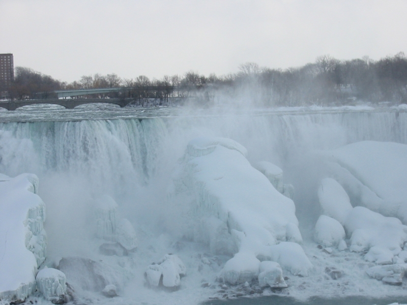 012-American_Falls.jpg