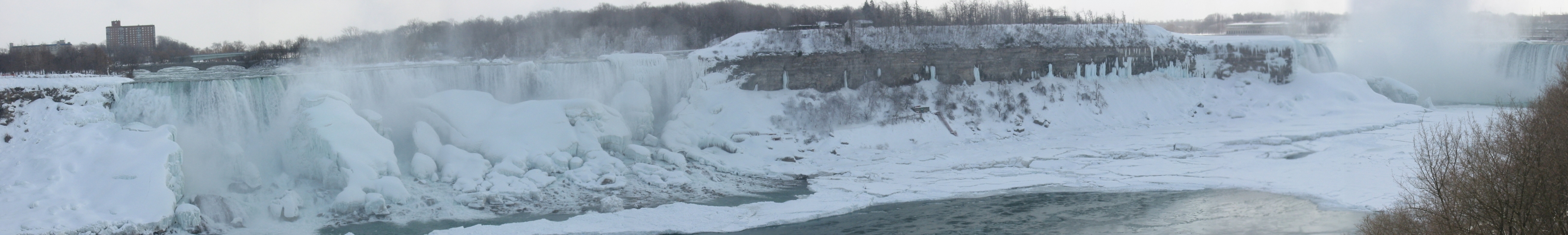 013-Falls_Panoramic.jpg