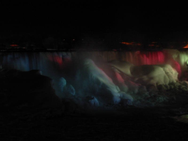 054-American_Falls_Night.jpg